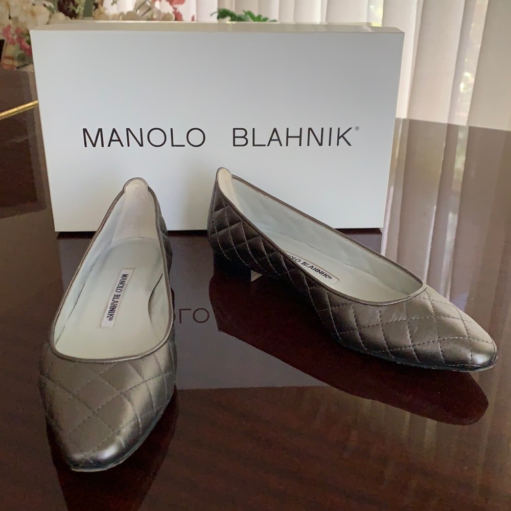 Manolo Blahnik Giungla Nappa Silk Antracite Flat